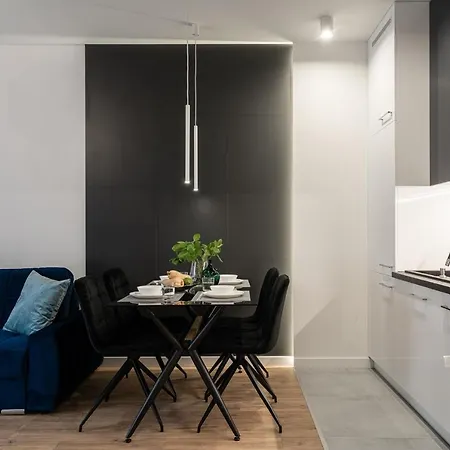 Absyntapart - Bulwar Staromiejski *