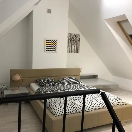 Absyntapart - Bulwar Staromiejski