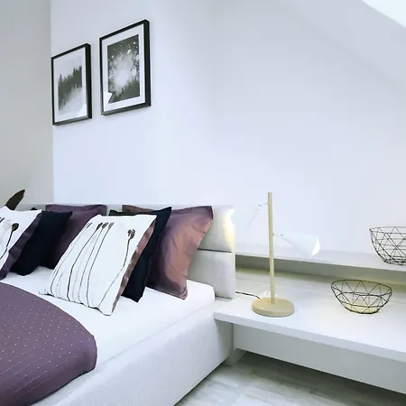 Absyntapart - Bulwar Staromiejski Apartment Breslau