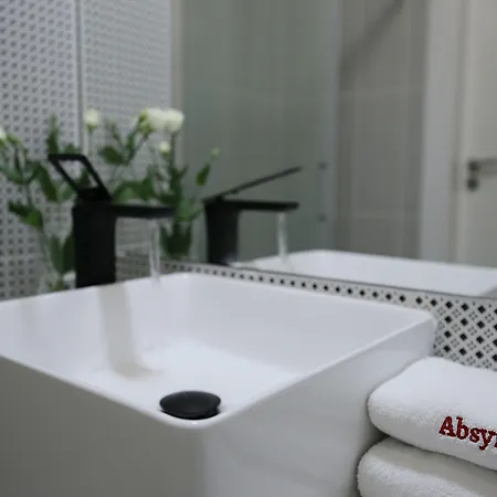 Absyntapart - Bulwar Staromiejski Вроцлав