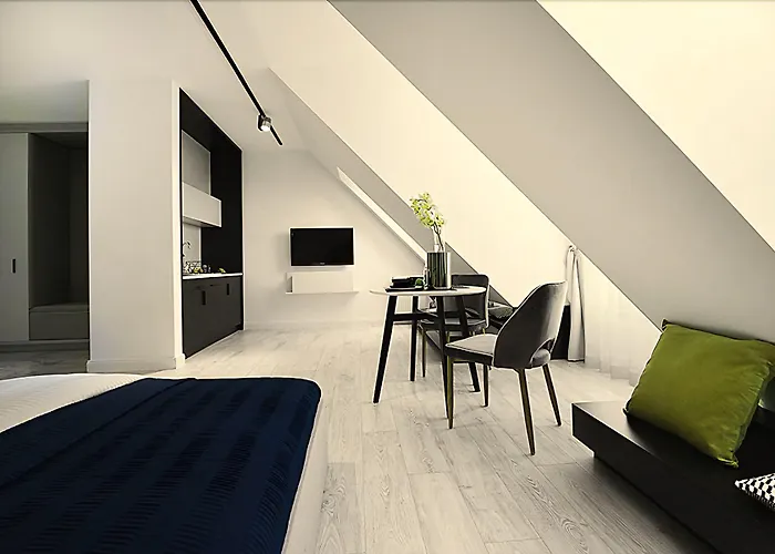 Absyntapart - Bulwar Staromiejski * Wrocław